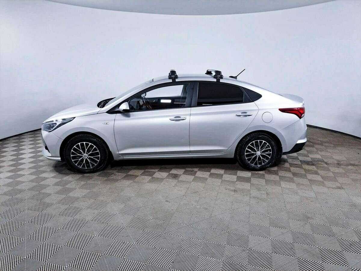 Hyundai Solaris с пробегом — 2021 год. Фото: #7
