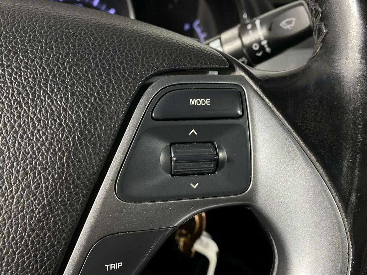 Kia Rio с пробегом — 2016 год. Фото: #13