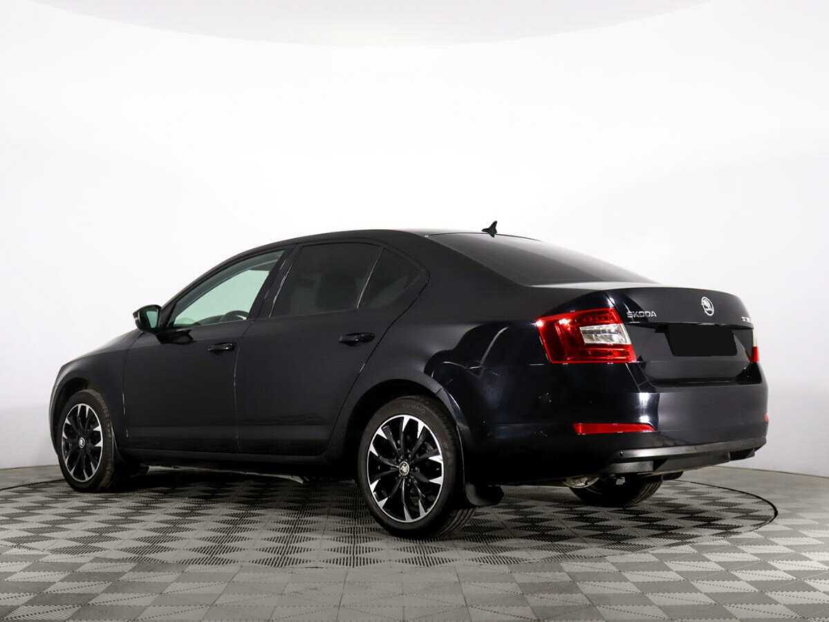 Skoda Octavia с пробегом — 2016 год. Фото: #6