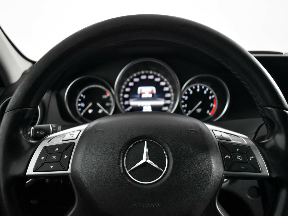 Mercedes-Benz C-Класс с пробегом — 2012 год. Фото: #14