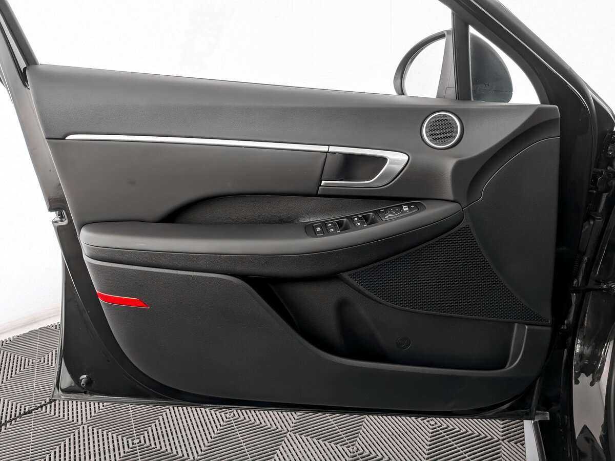 Hyundai Sonata с пробегом — 2020 год. Фото: #18