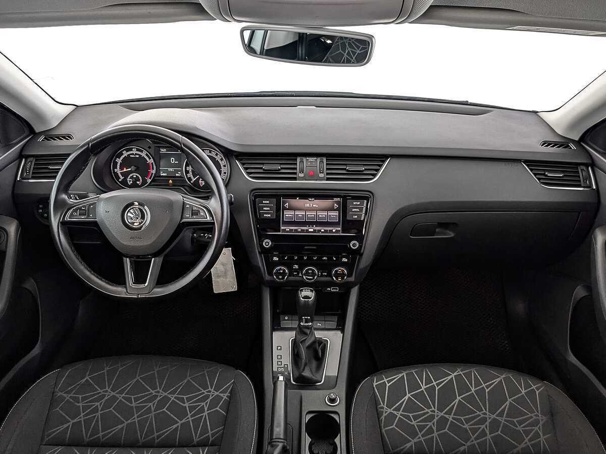 Skoda Octavia с пробегом — 2018 год. Фото: #13
