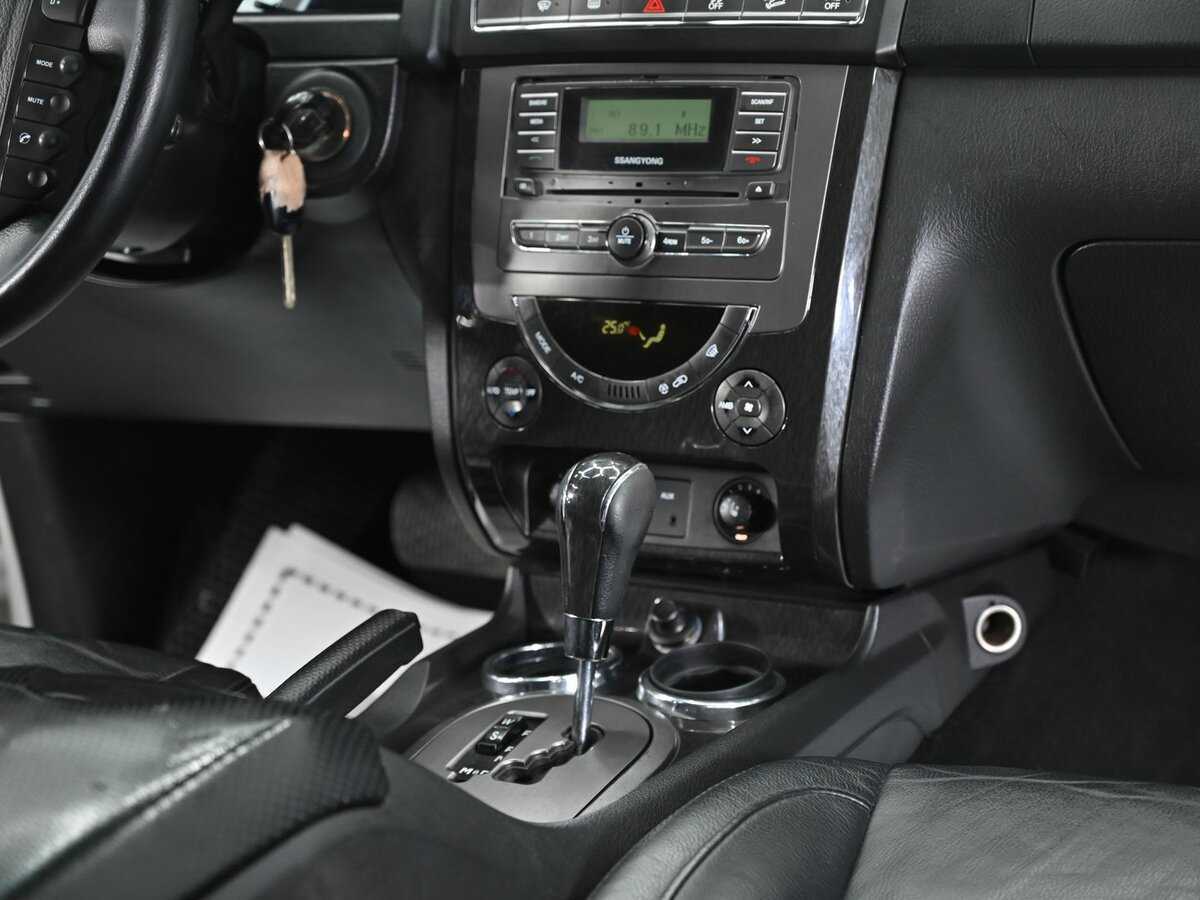 SsangYong Rexton с пробегом — 2013 год. Фото: #11