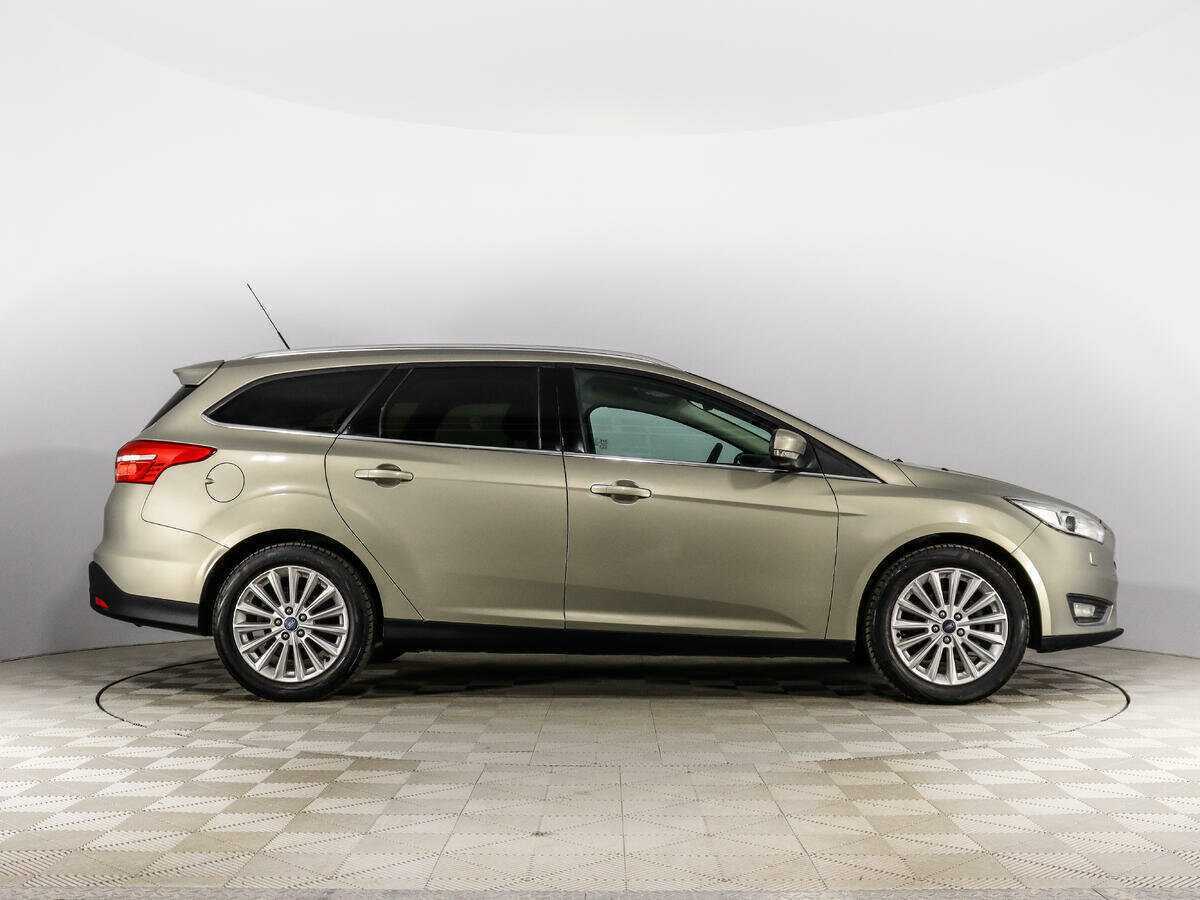 Ford Focus с пробегом — 2015 год. Фото: #3