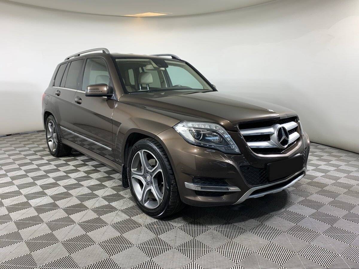 Mercedes-Benz GLK-Класс с пробегом — 2014 год. Фото: #2