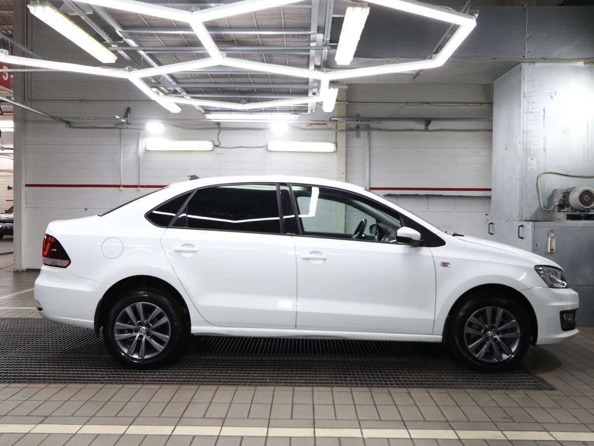 Volkswagen Polo с пробегом — 2019 год. Фото: #10