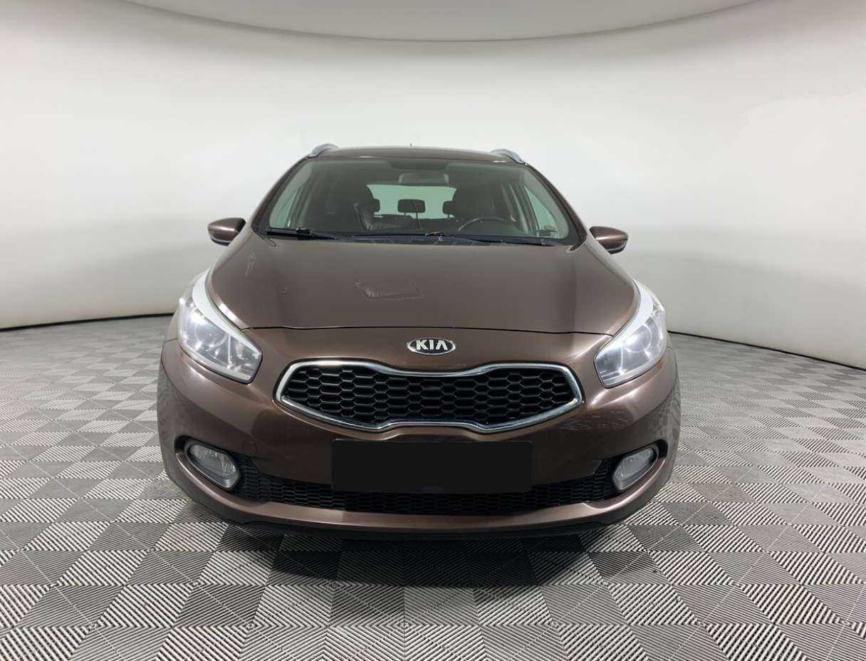 Kia Ceed с пробегом — 2014 год. Фото: #1