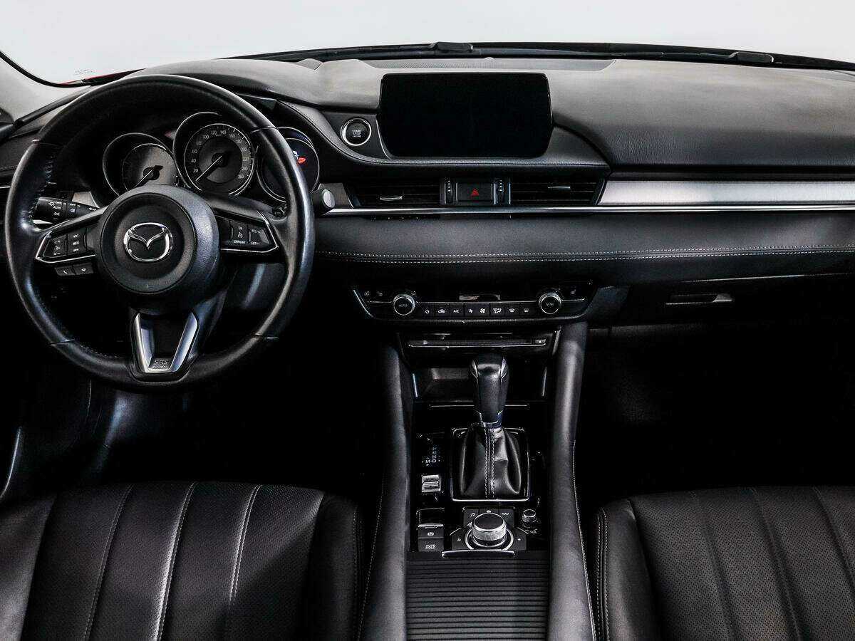 Mazda 6 с пробегом — 2018 год. Фото: #13