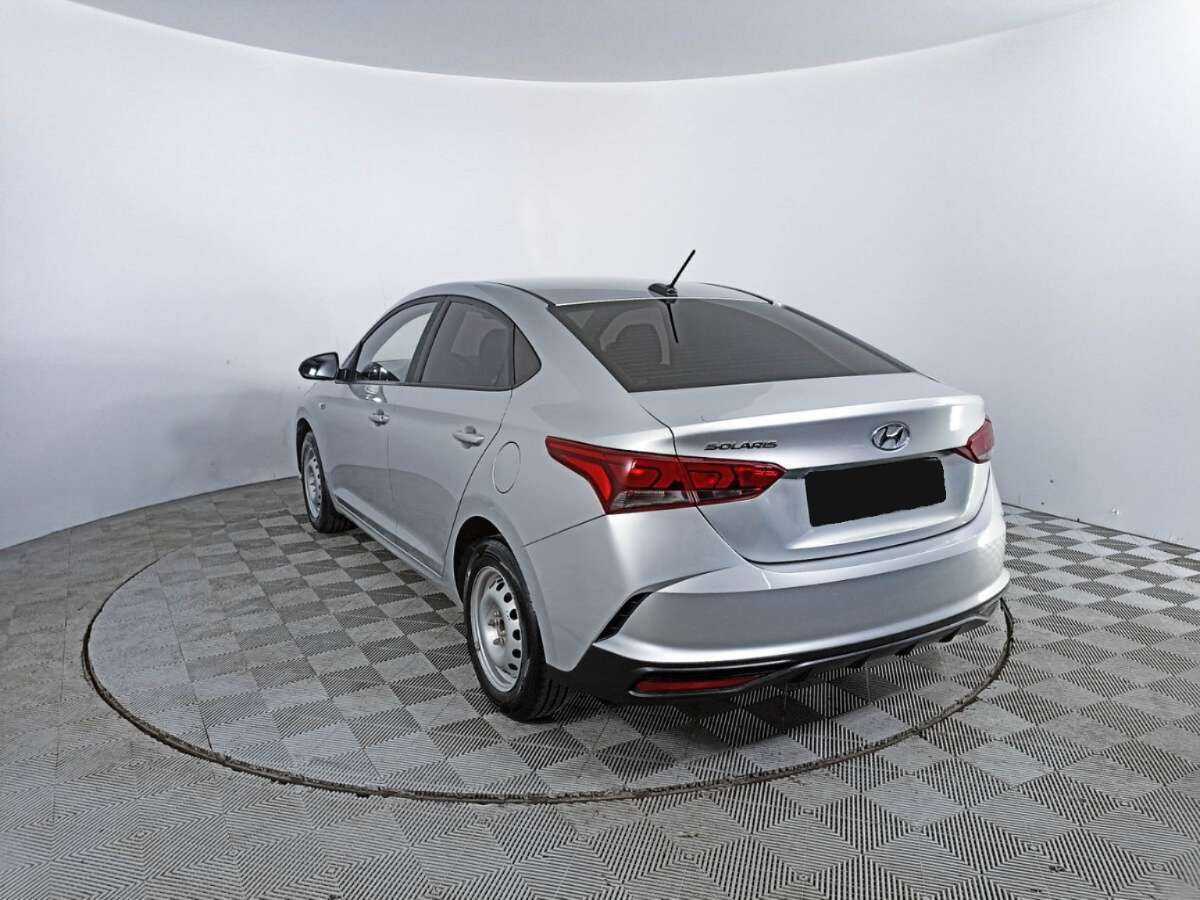 Hyundai Solaris с пробегом — 2020 год. Фото: #6