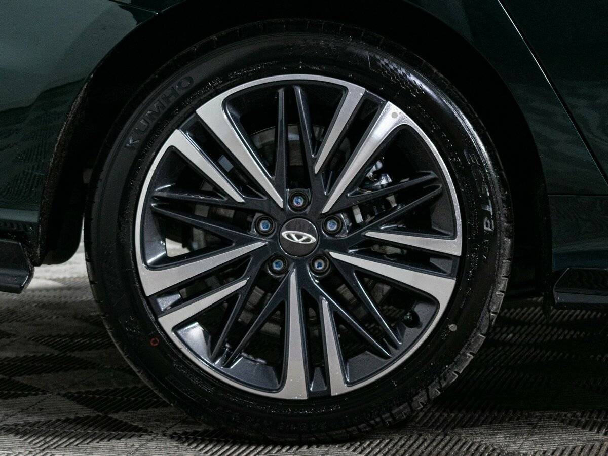 Chery Arrizo 8 с пробегом — 2024 год. Фото: #18