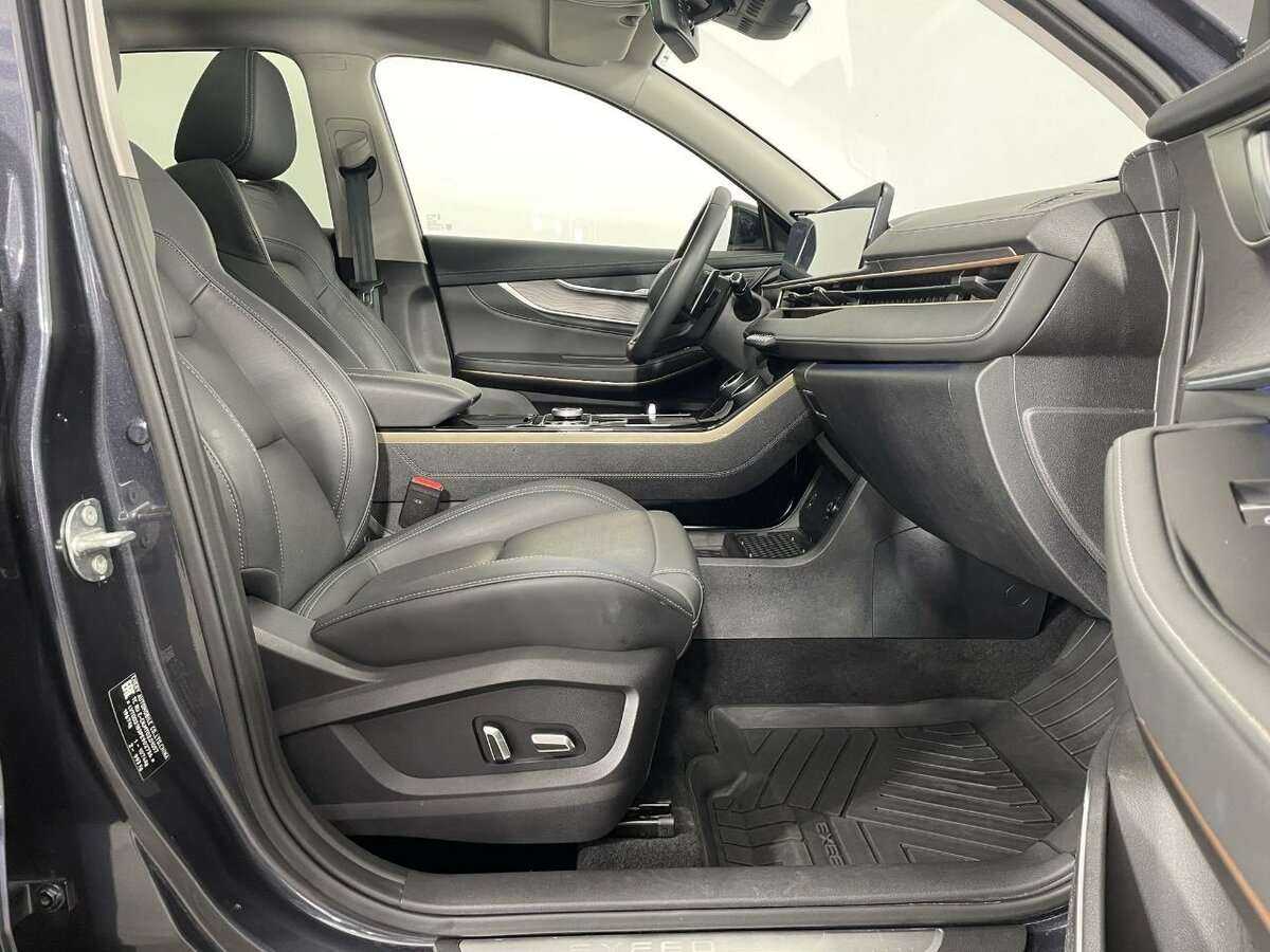 EXEED LX с пробегом — 2022 год. Фото: #13