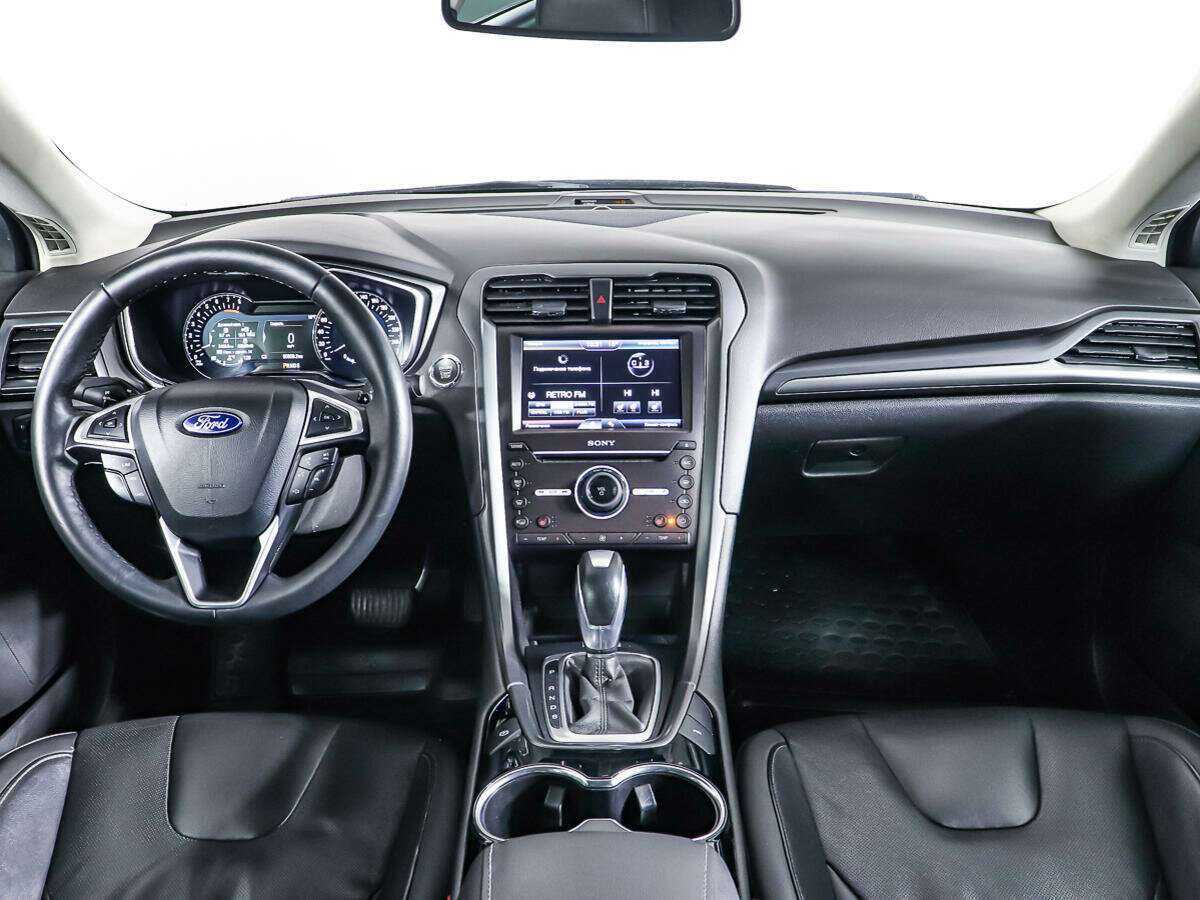 Ford Mondeo с пробегом — 2015 год. Фото: #10