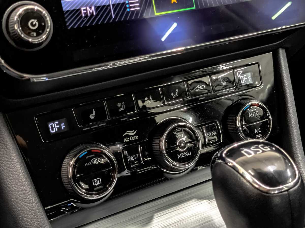Skoda Superb с пробегом — 2020 год. Фото: #21