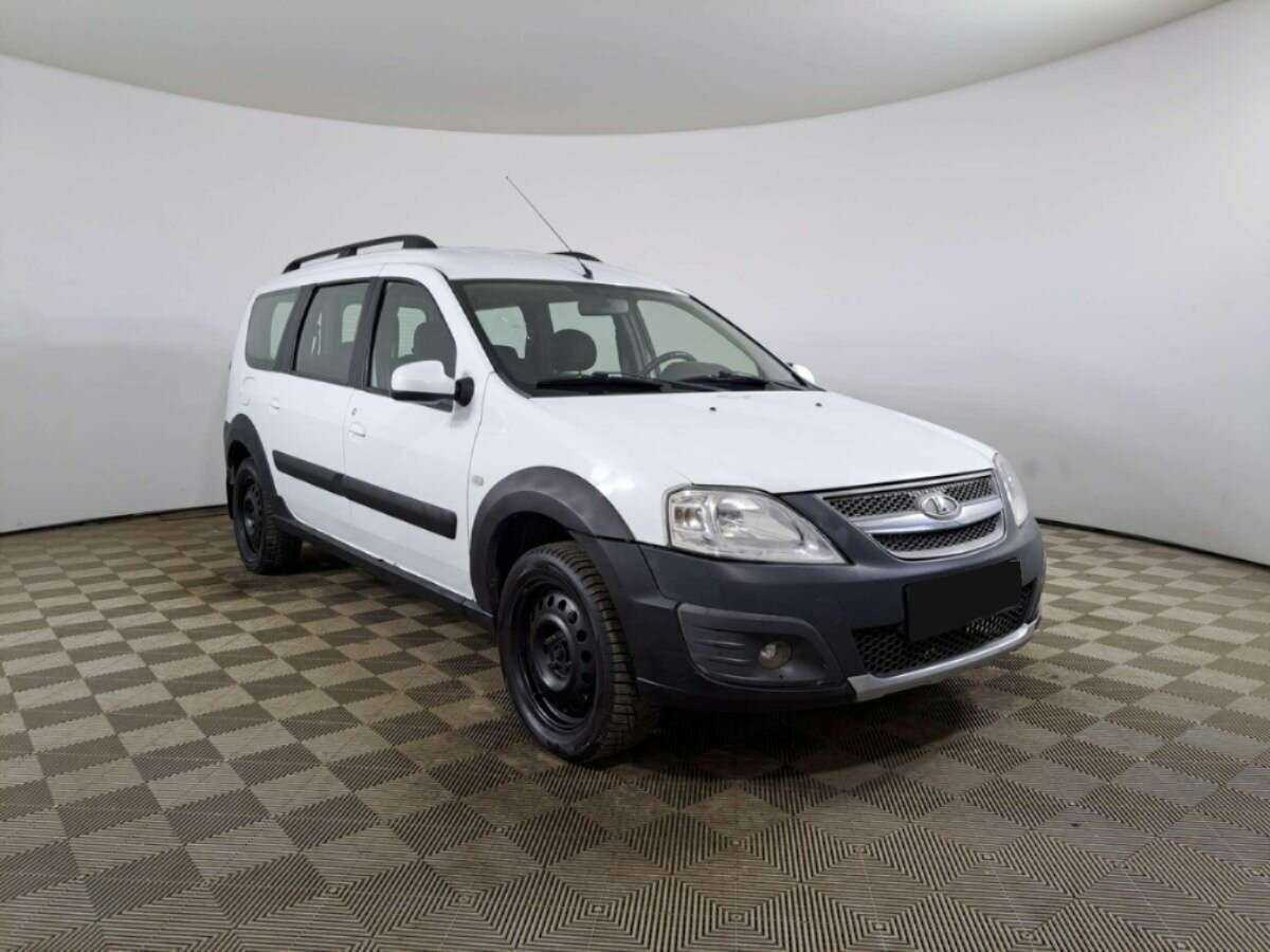 Lada (ВАЗ) Largus с пробегом — 2019 год. Фото: #2