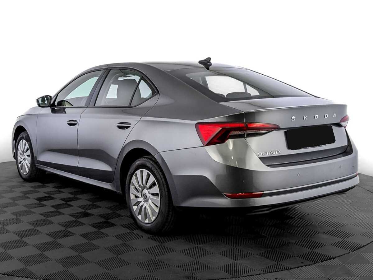 Skoda Octavia с пробегом — 2021 год. Фото: #6