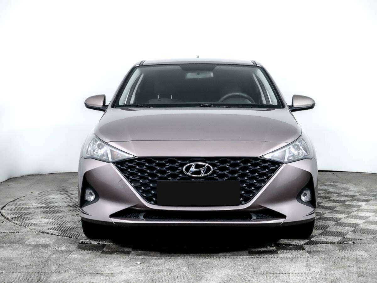 Hyundai Solaris с пробегом — 2020 год. Посмотреть фото