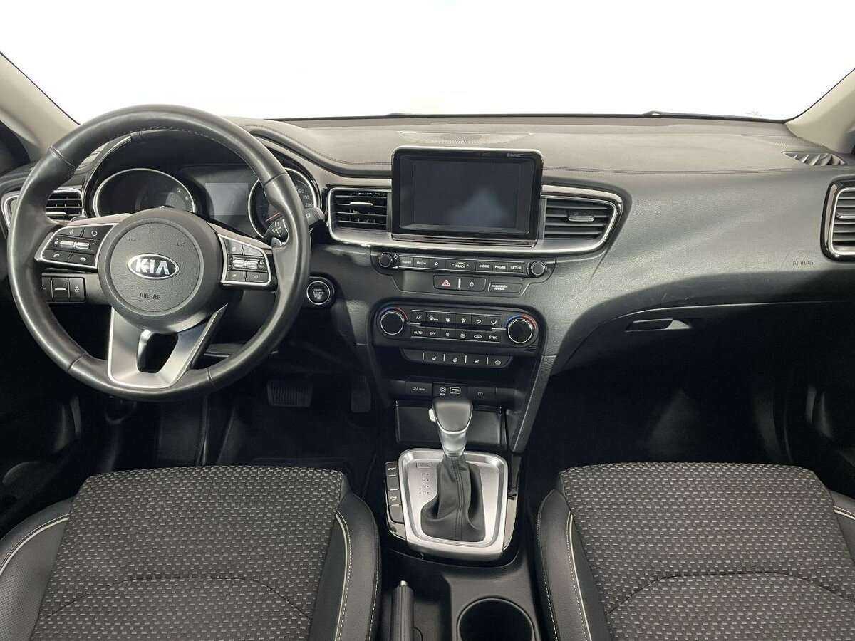 Kia Ceed с пробегом — 2020 год. Фото: #6