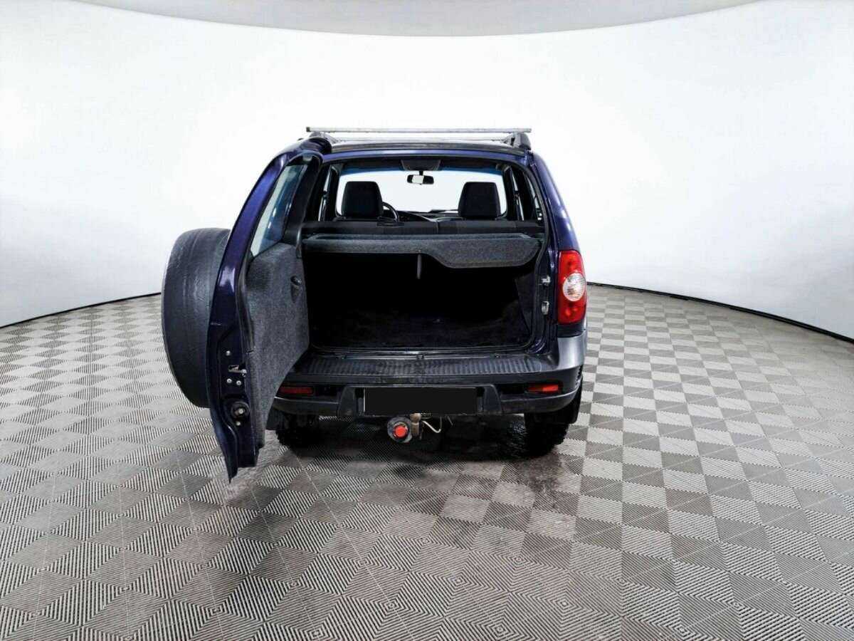 Chevrolet Niva с пробегом — 2017 год. Фото: #9