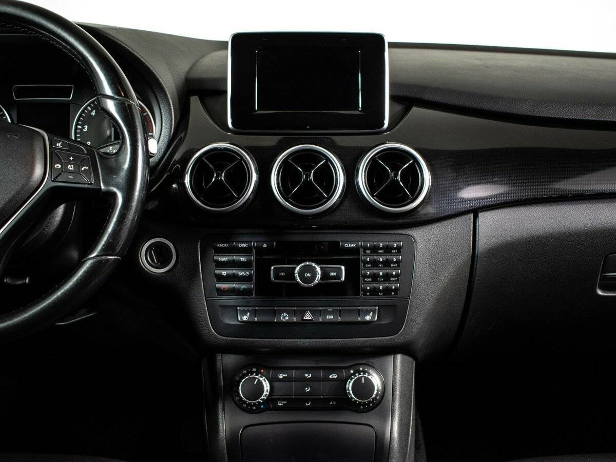 Mercedes-Benz B-Класс с пробегом — 2014 год. Фото: #9