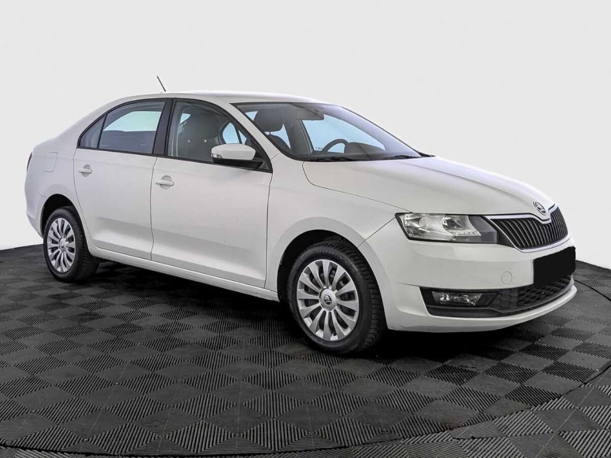 Skoda Rapid с пробегом — 2019 год. Фото: #2