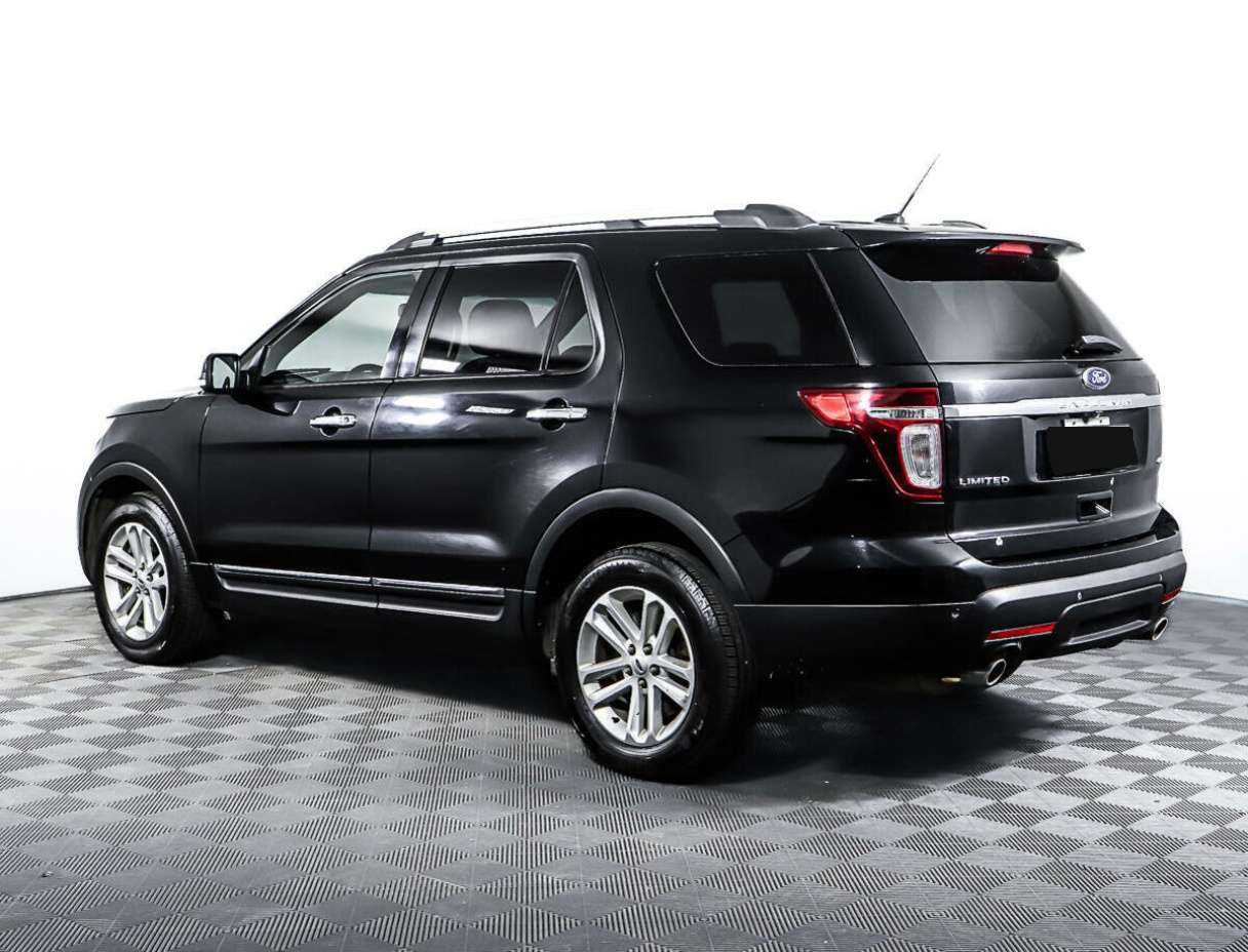 Ford Explorer с пробегом — 2014 год. Фото: #6
