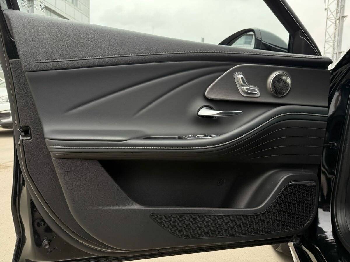 Chery Arrizo 8 с пробегом — 2024 год. Фото: #12