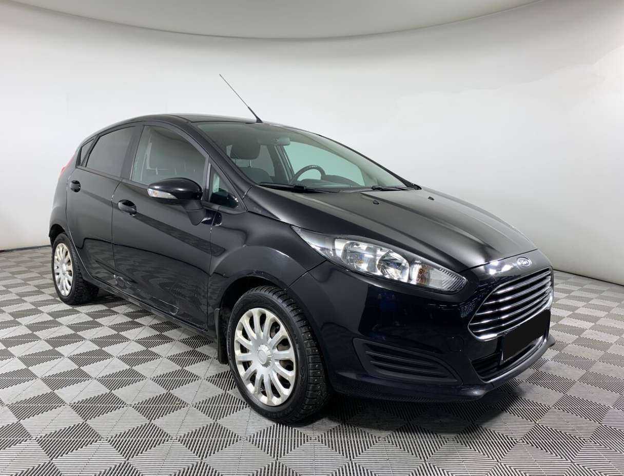 Ford Fiesta с пробегом — 2016 год. Фото: #2