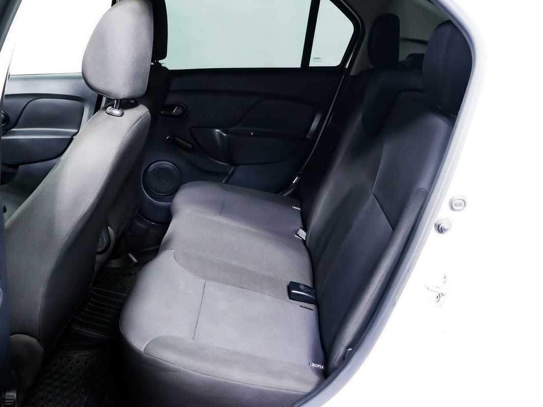 Renault Logan с пробегом — 2019 год. Фото: #9