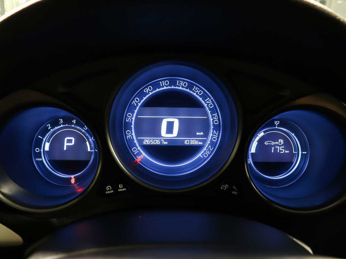 Citroen C4 с пробегом — 2014 год. Фото: #13