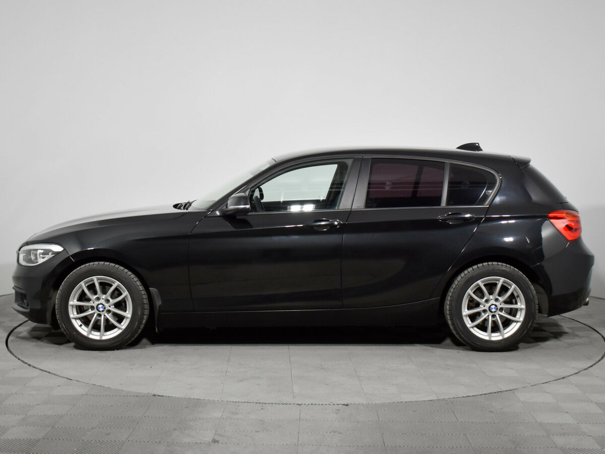 BMW 1 серии с пробегом — 2017 год. Фото: #7