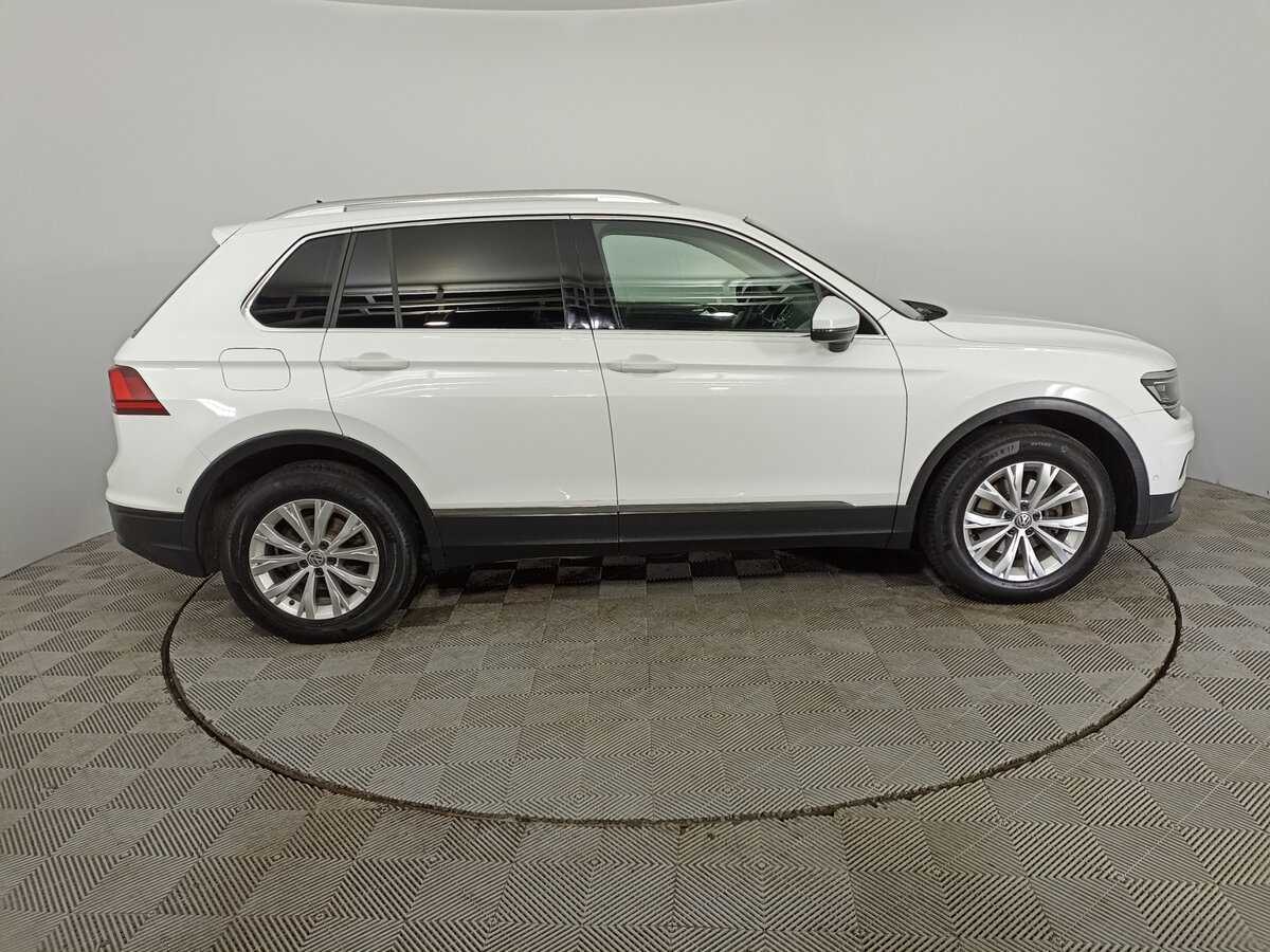 Volkswagen Tiguan с пробегом — 2017 год. Фото: #3