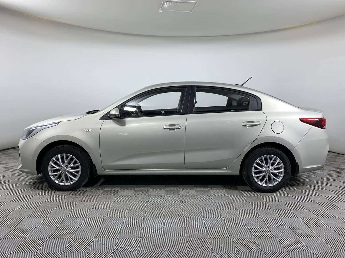 Kia Rio с пробегом — 2019 год. Фото: #7