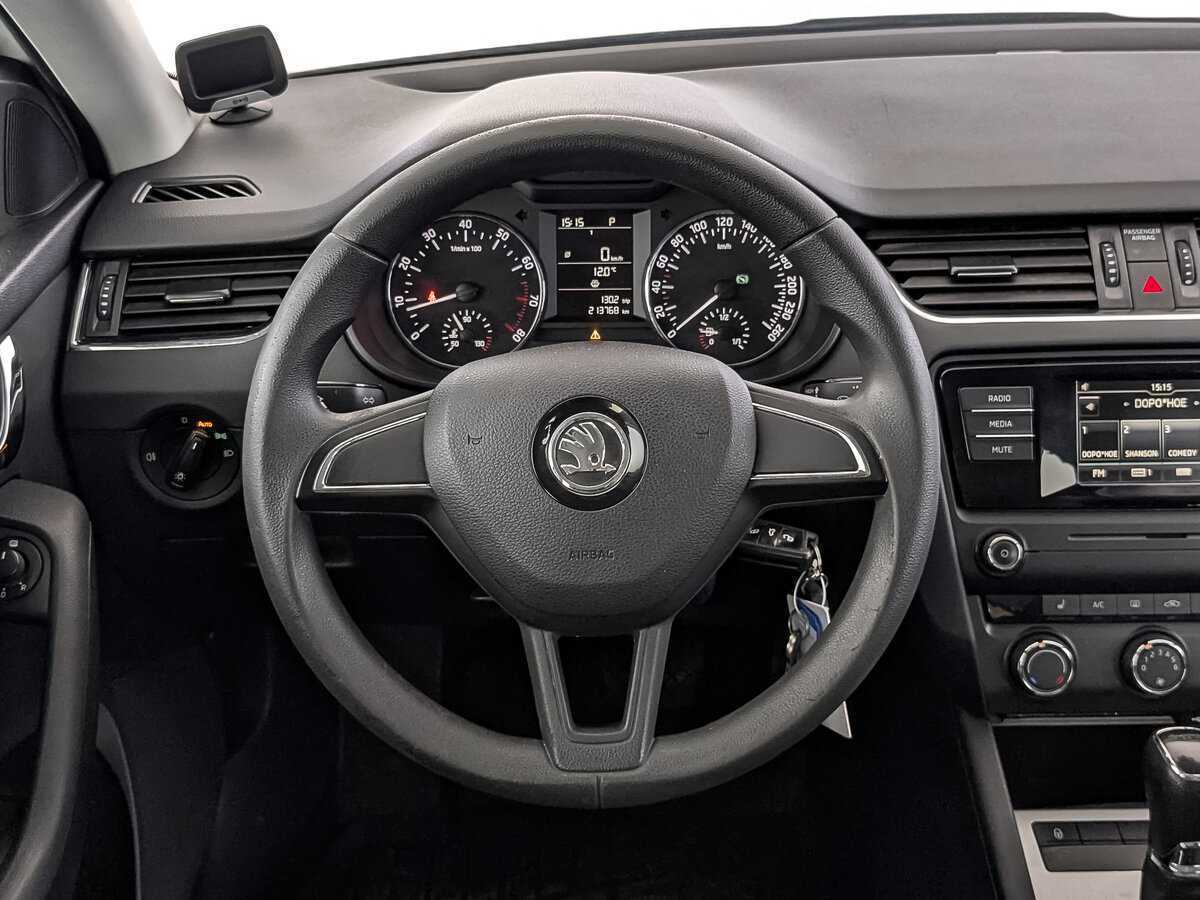 Skoda Octavia с пробегом — 2016 год. Фото: #21