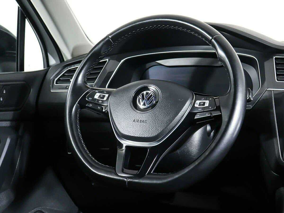 Volkswagen Tiguan с пробегом — 2018 год. Фото: #9