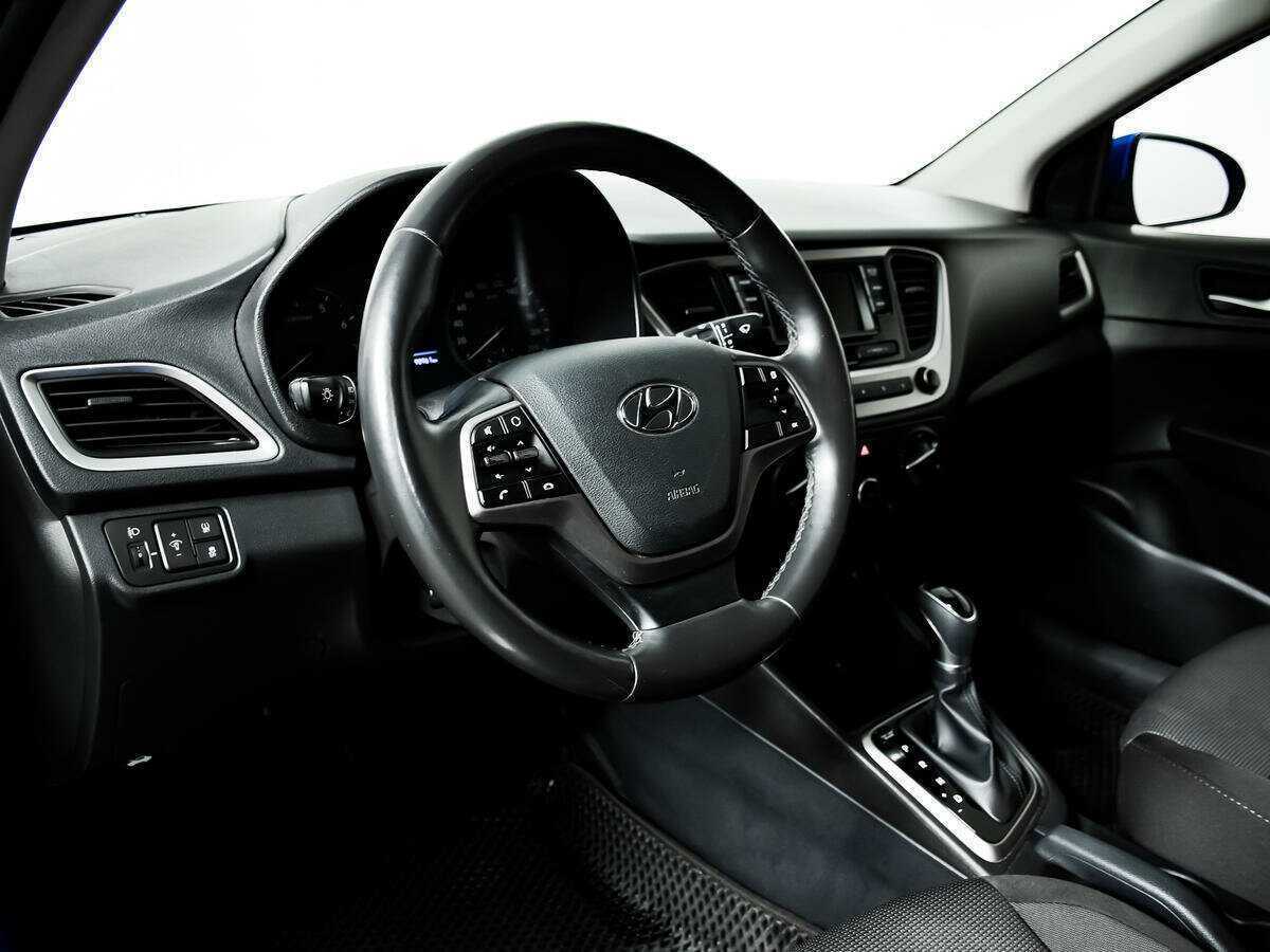 Hyundai Solaris с пробегом — 2018 год. Фото: #12