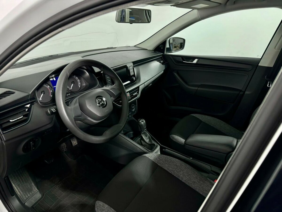 Skoda Rapid с пробегом — 2020 год. Фото: #7