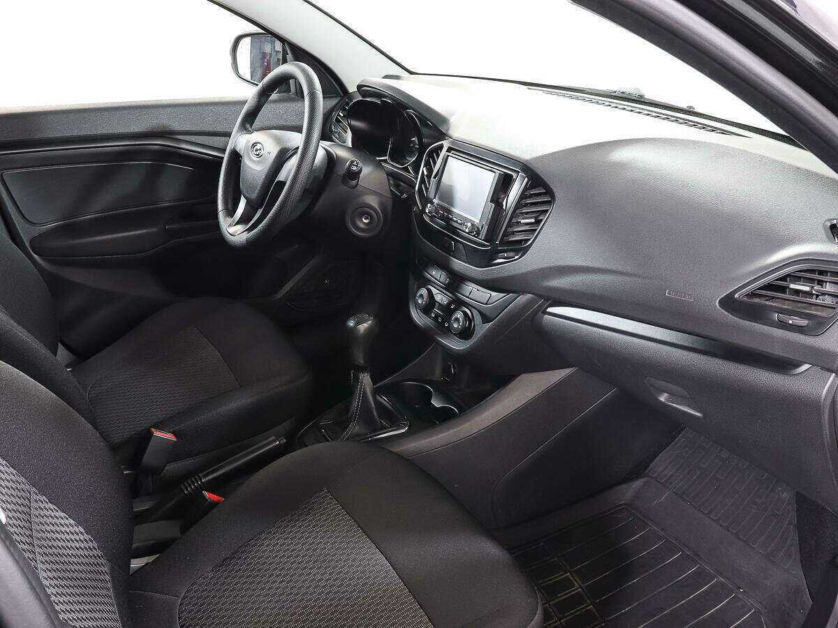 Lada (ВАЗ) Vesta с пробегом — 2020 год. Фото: #8