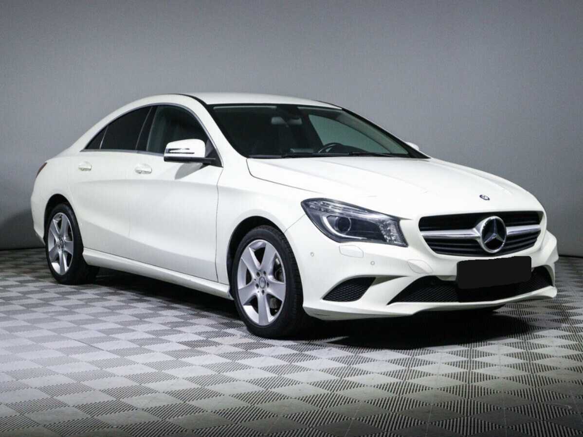 Mercedes-Benz CLA с пробегом — 2013 год. Фото: #2