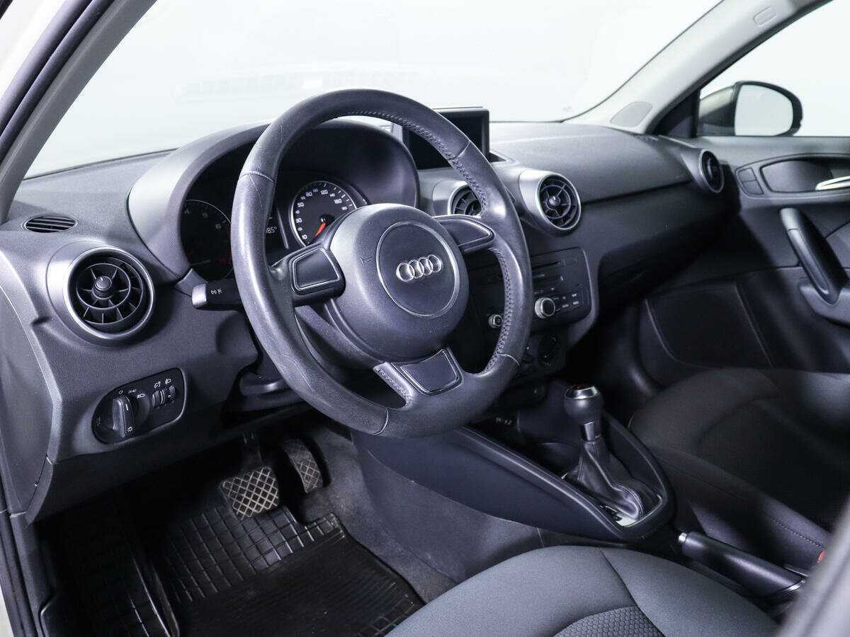 Audi A1 с пробегом — 2013 год. Фото: #10