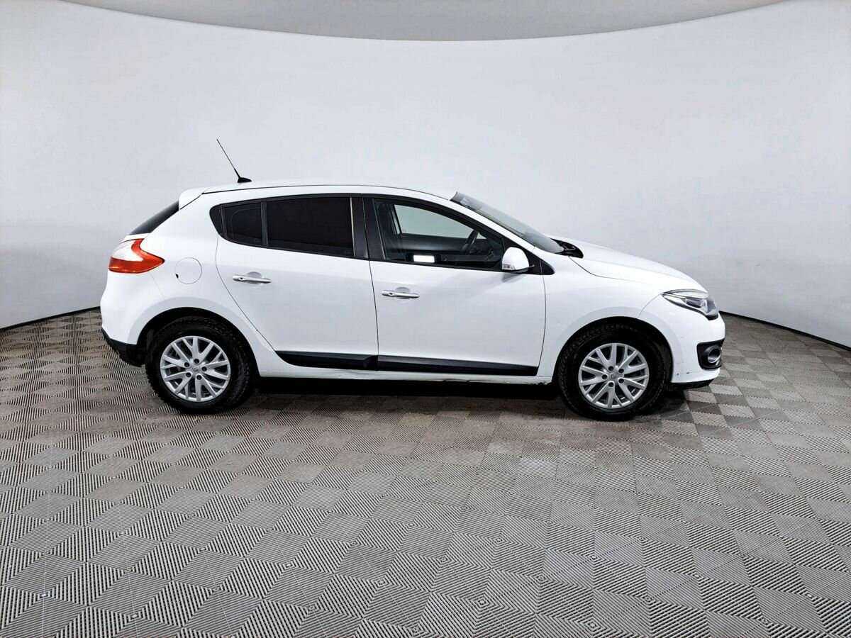 Renault Megane с пробегом — 2014 год. Фото: #4