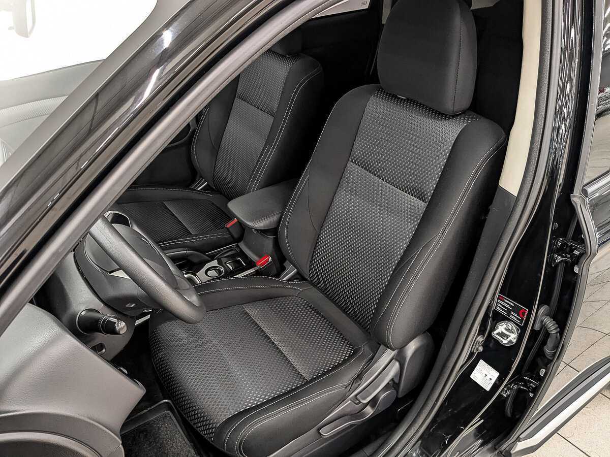 Mitsubishi Outlander с пробегом — 2018 год. Фото: #18