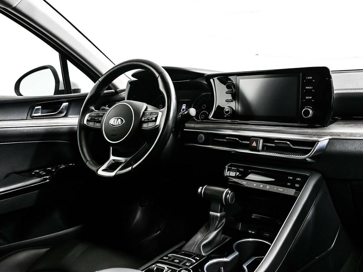 Kia K5 с пробегом — 2021 год. Фото: #8