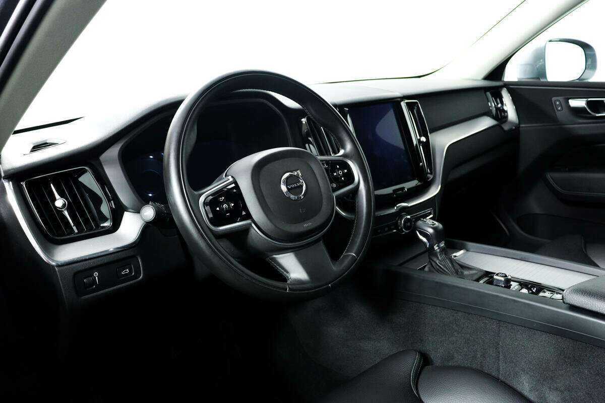 Volvo XC60 с пробегом — 2018 год. Фото: #12