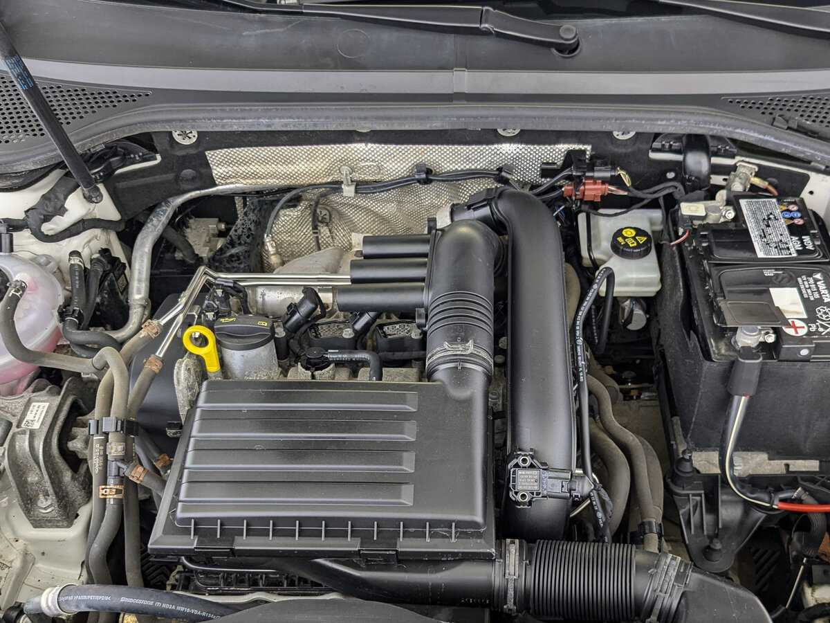 Volkswagen Passat с пробегом — 2019 год. Фото: #8