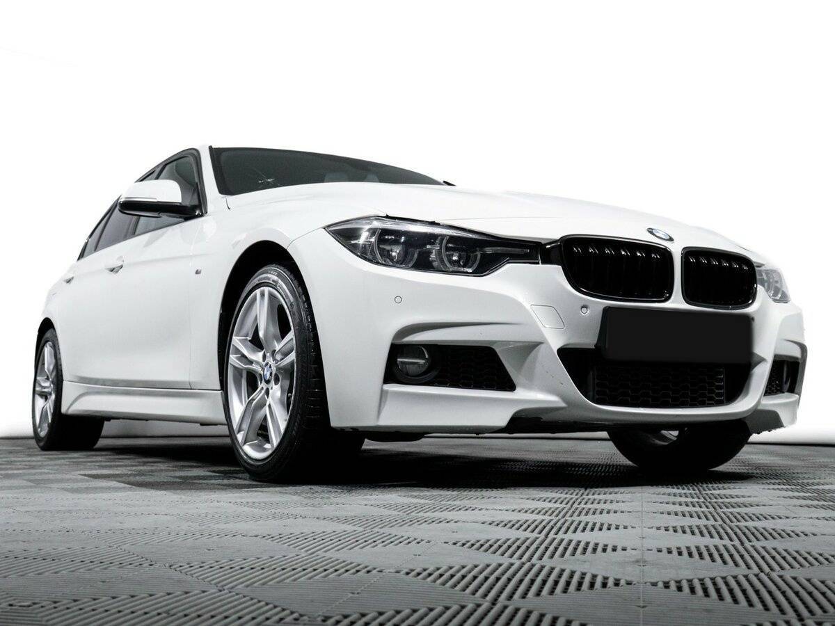 BMW 3 серии с пробегом — 2018 год. Фото: #17