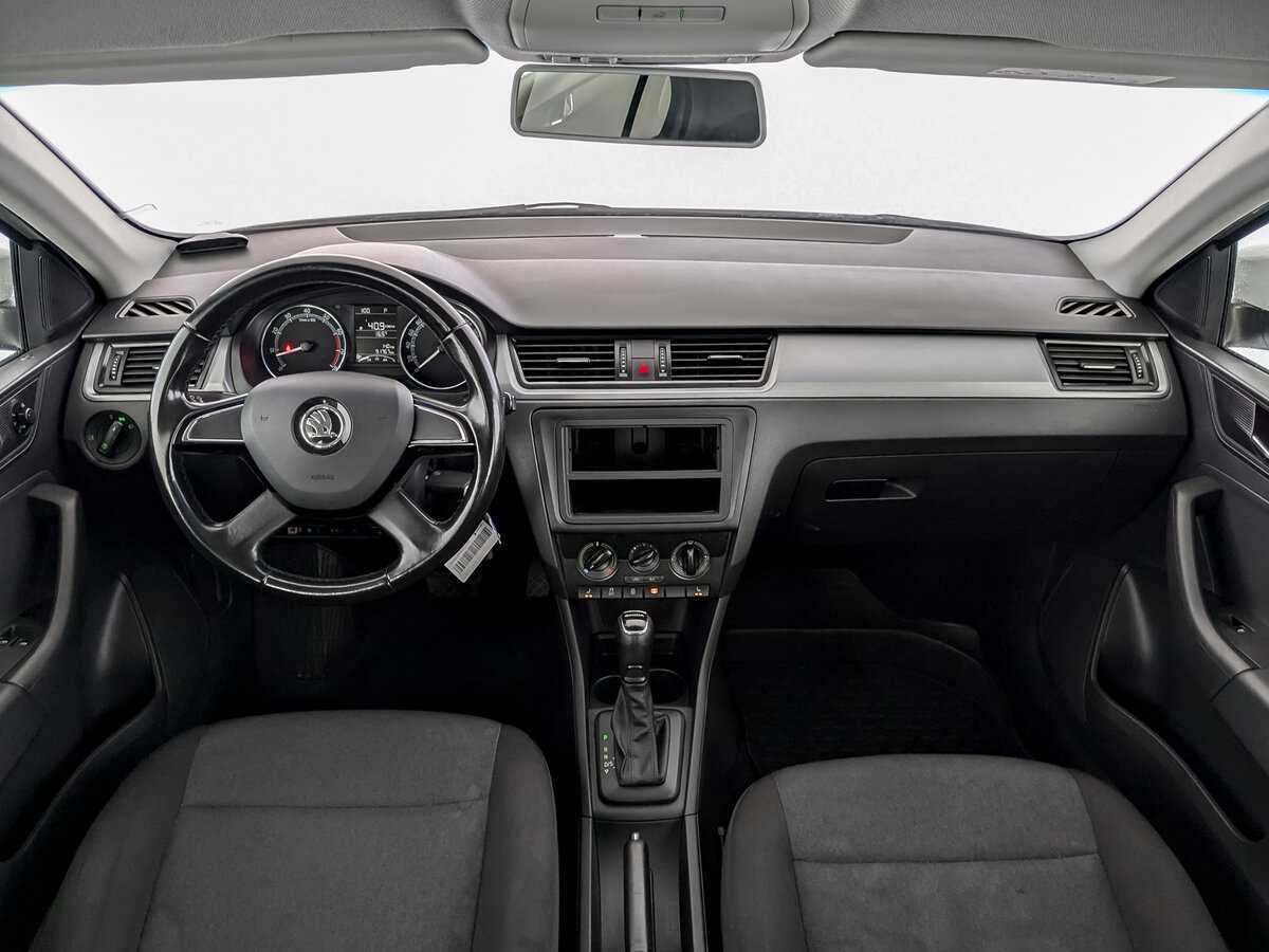 Skoda Rapid с пробегом — 2019 год. Фото: #11