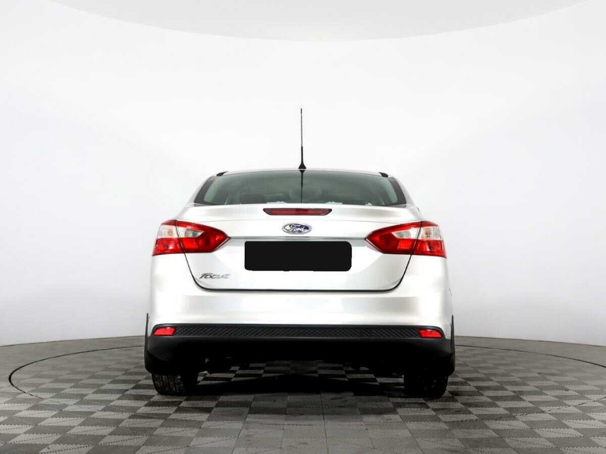 Ford Focus с пробегом — 2013 год. Фото: #5