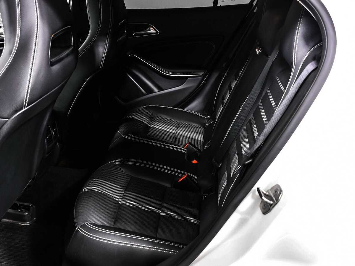 Mercedes-Benz GLA с пробегом — 2018 год. Фото: #12