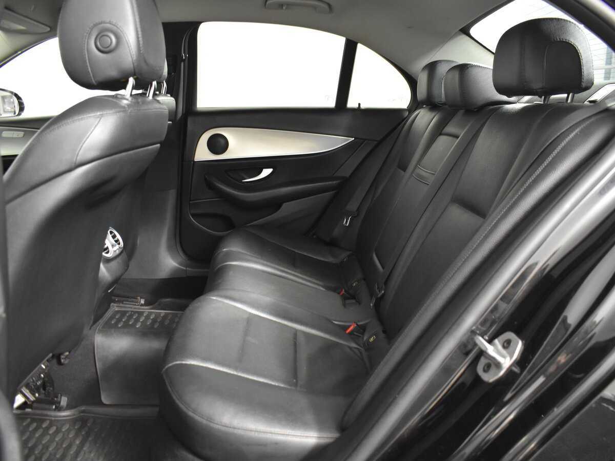 Mercedes-Benz E-Класс с пробегом — 2018 год. Фото: #4