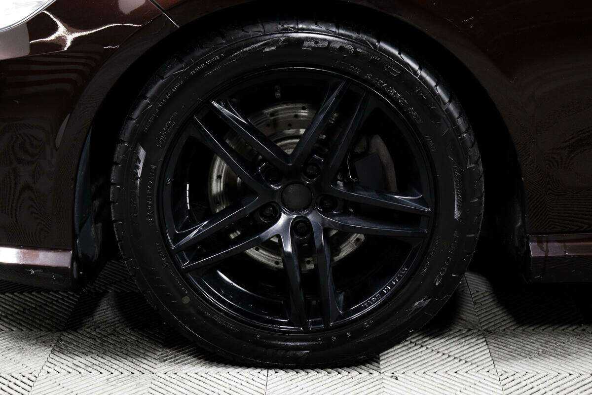 Mercedes-Benz E-Класс с пробегом — 2012 год. Фото: #13